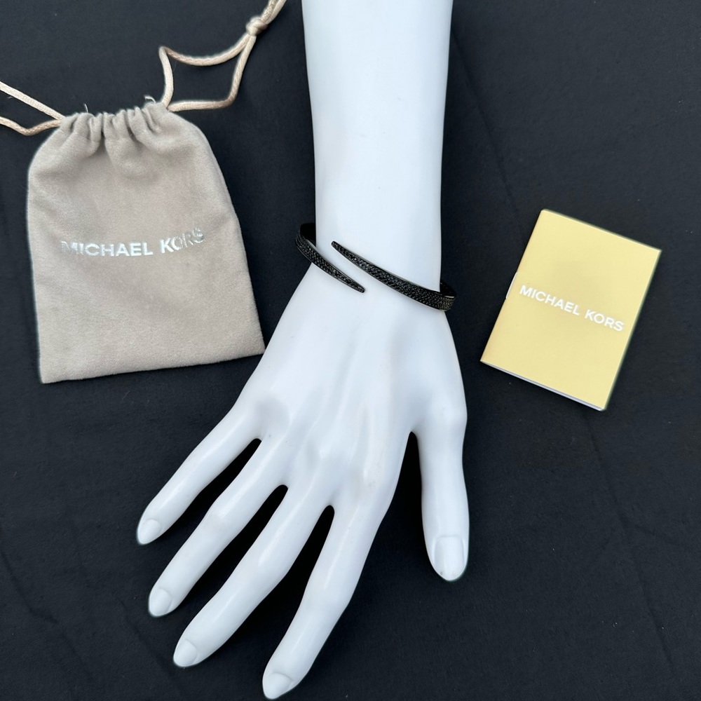 Michael Kors Beautiful Bracelet